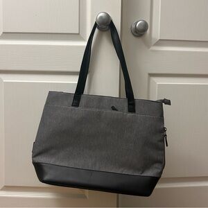 NWOT Perfect Travel Laptop Business Tote Gray & Black Bag Briefcase - Targus